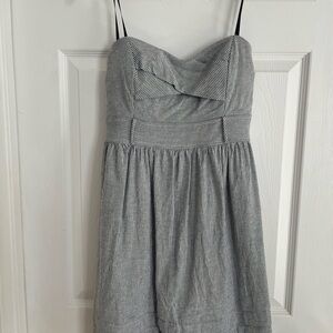 Seersucker sweetheart necklines straplesss dress